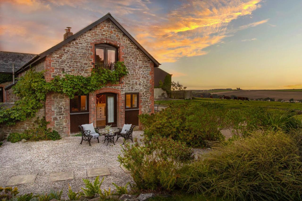 Downe Cottages Hartland Exterior foto